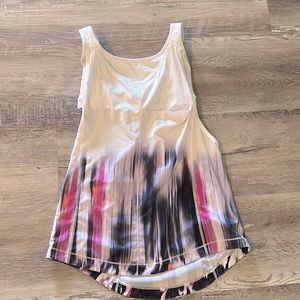 LuLu Lemon Tank size 6!